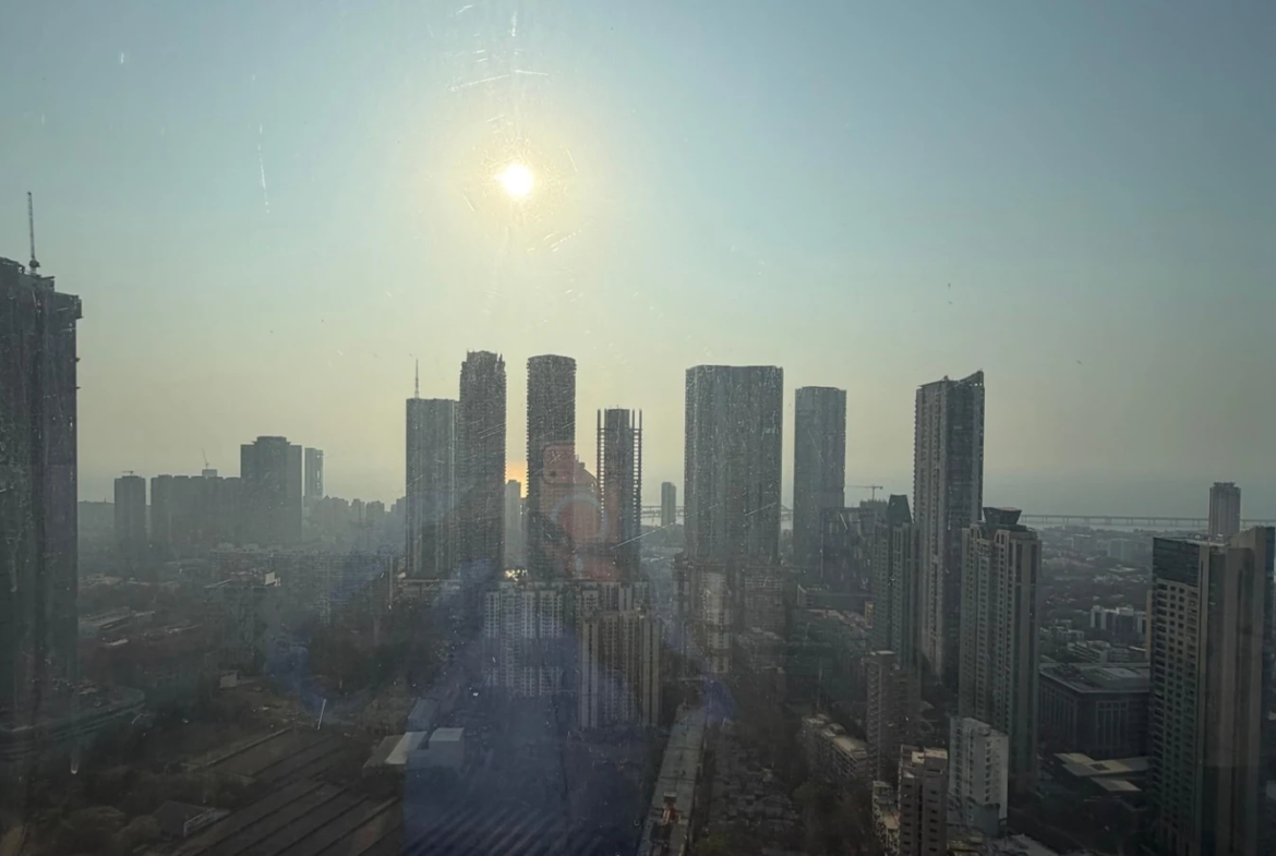 Sunset view of the Mumbai skyline and Bandra-Worli Sea Link from 5 BHK at Rustomjee Crown, Prabhadevi